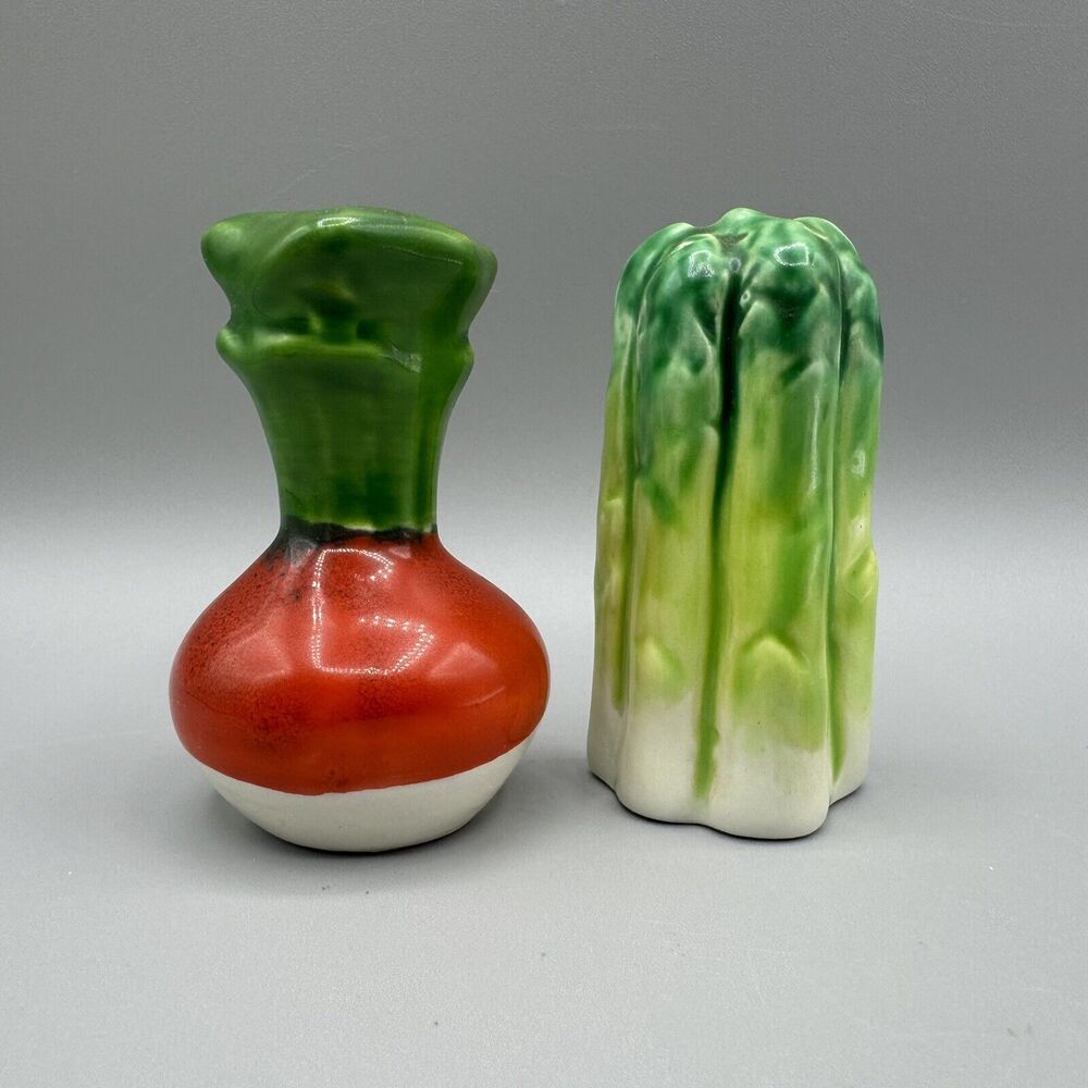 Italy Asparagus & Beet Radish Salt & Pepper Shakers Ceramic Vintage Italian